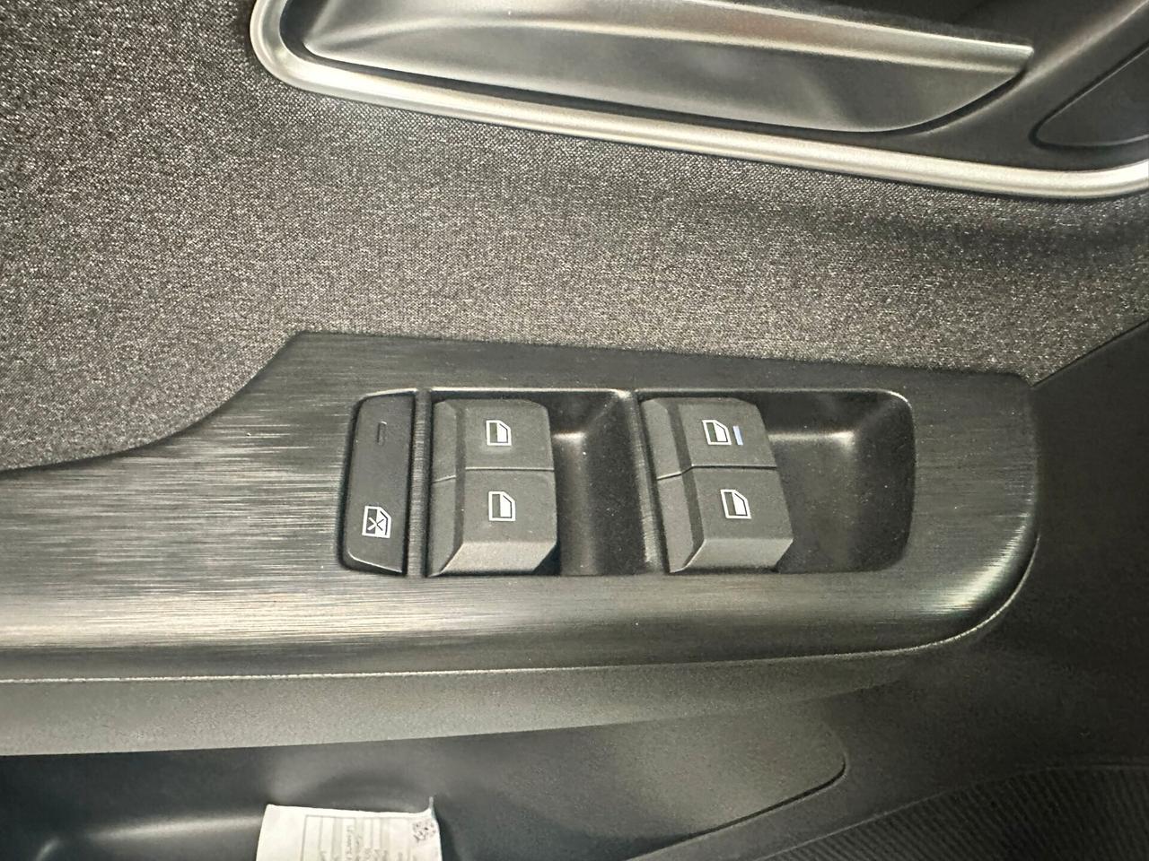 Mg ZS STANDARD 1.5 BZ 115 CV PREZZO REALE
