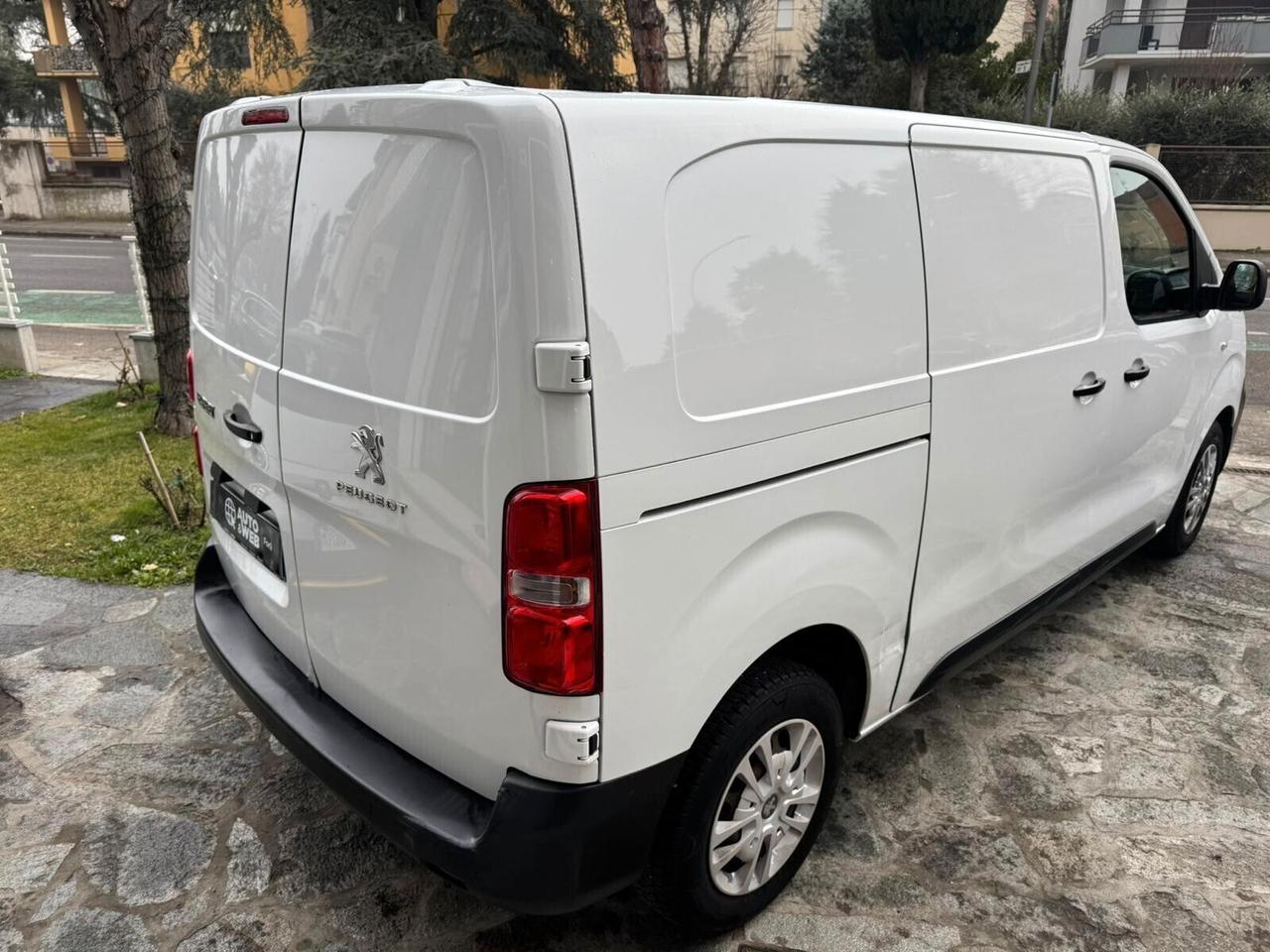 PEUGEOT EXPERT BLUEHDI 122cv FURGONE LAMIERATO