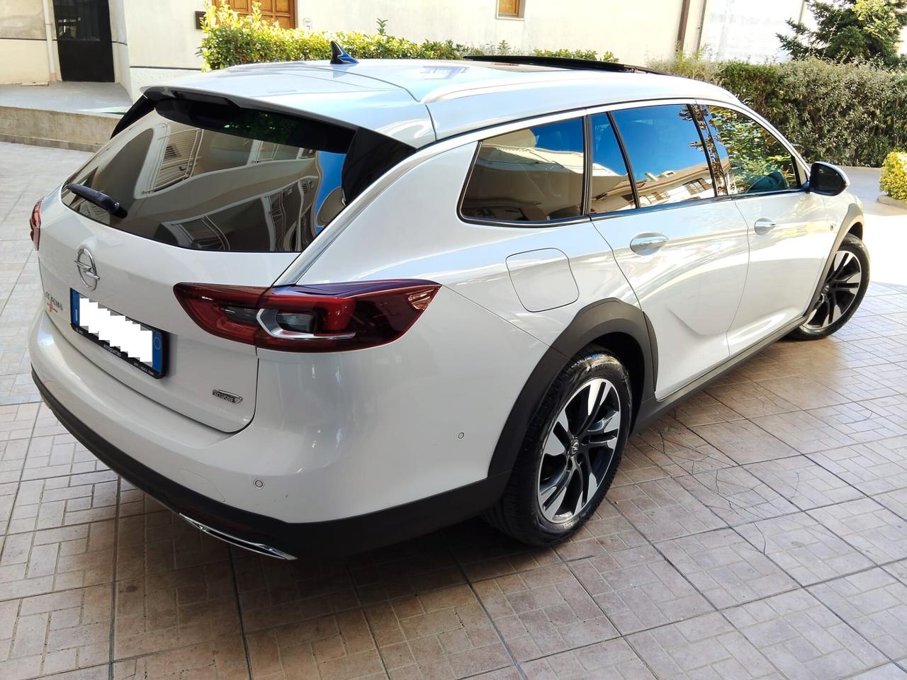 Opel Insignia 2.0 CDTI S&S automatica Sports Tourer Innovation 175 cv