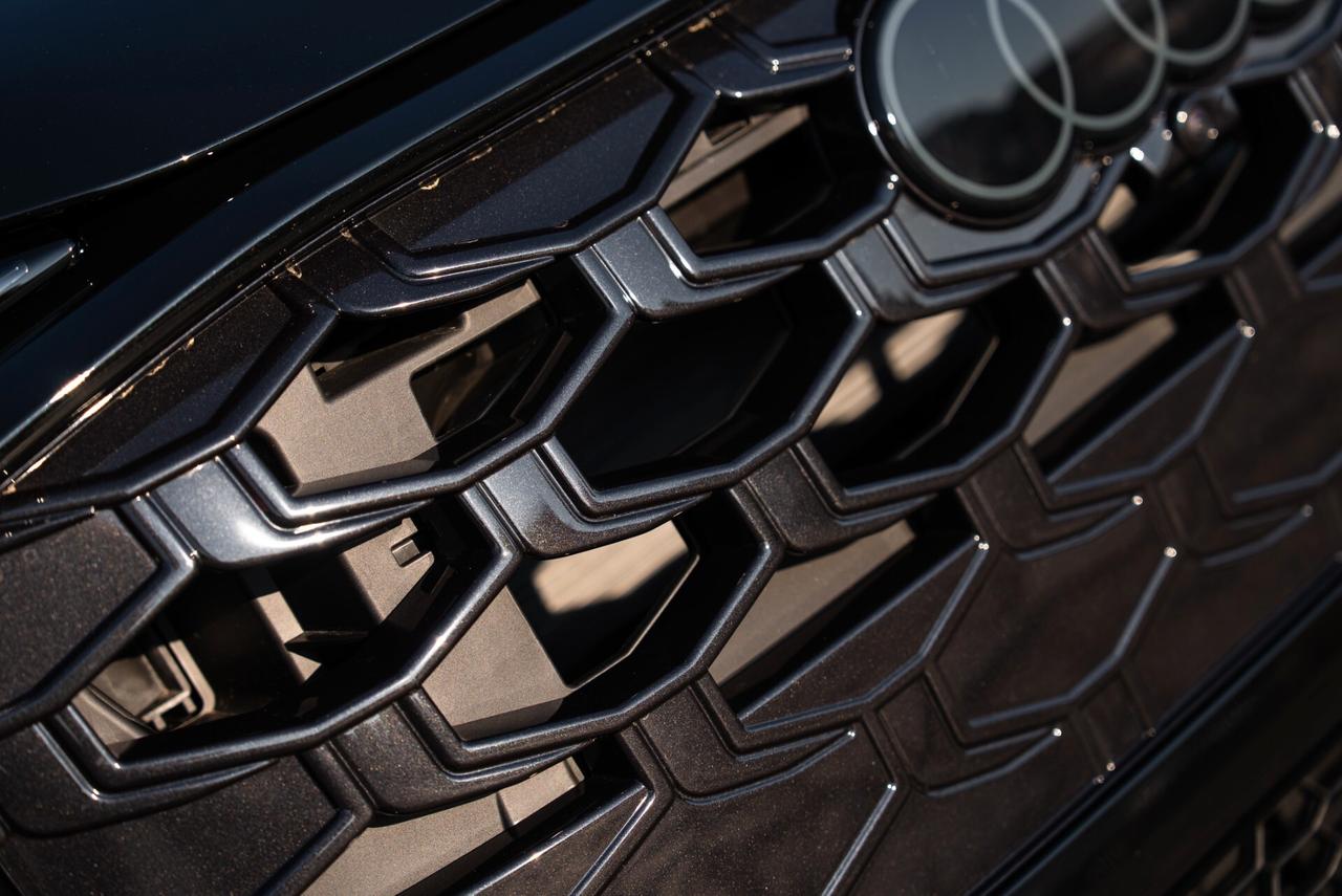 Audi Q3 45 TFSI e S tronic line edition