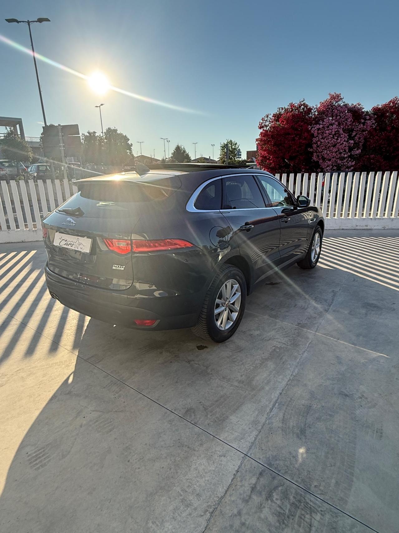 Jaguar F-Pace 2.0 D 180 CV AWD aut. Portfolio