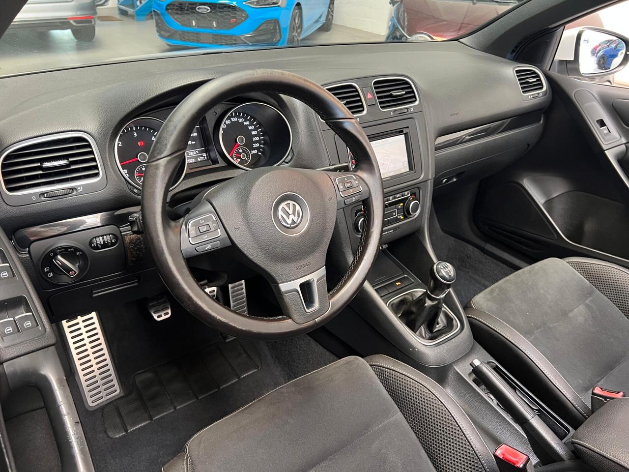 Volkswagen Golf Cabriolet 1.6 TDI DPF 3p. Highline