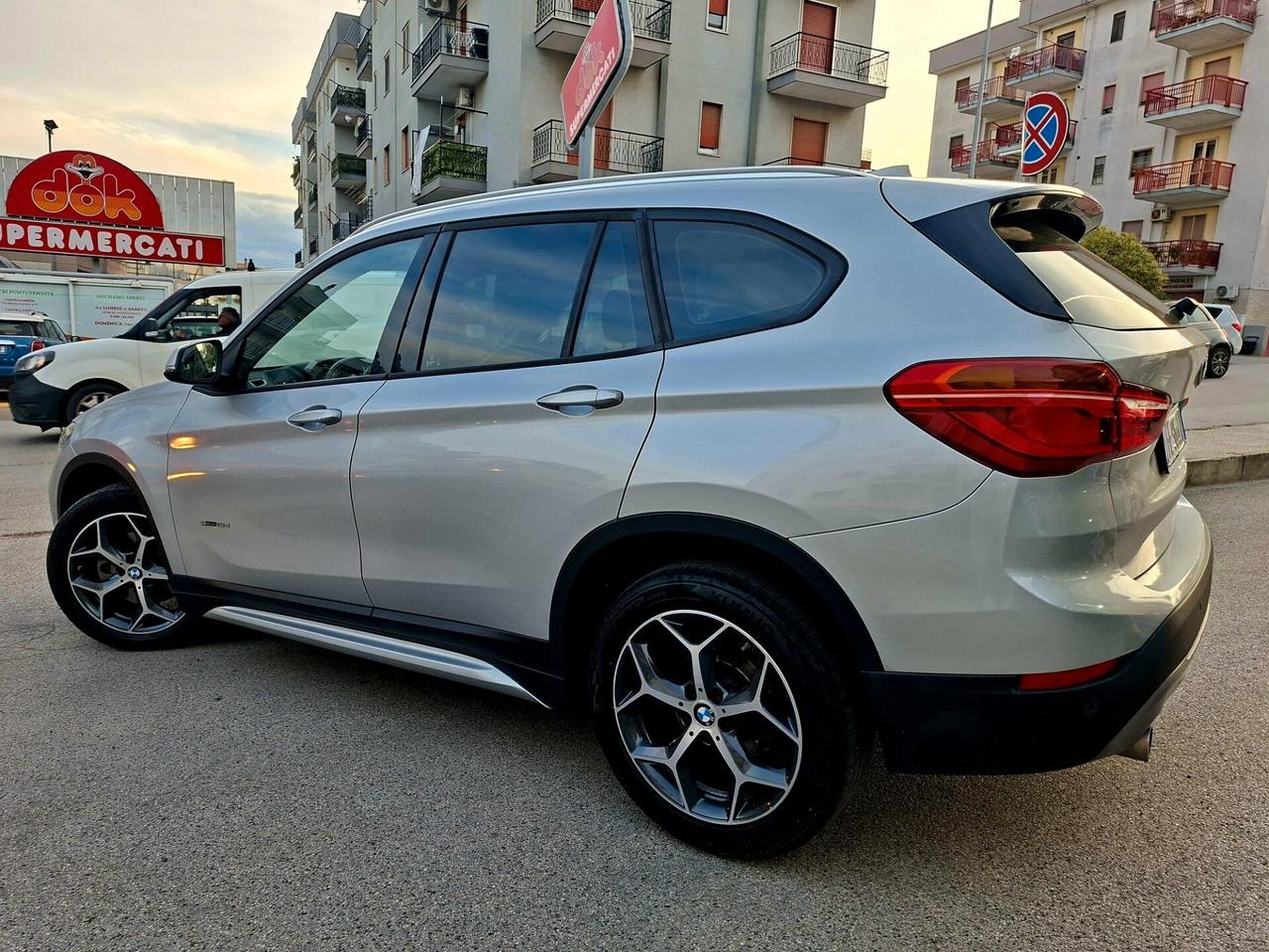 Bmw X1 sDrive 18d xLine * Pelle * Navi * Garantita 12 Mesi