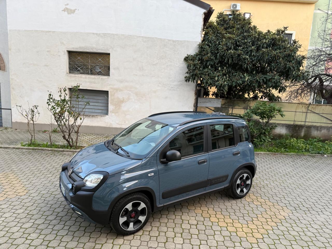 Fiat Panda 1.0 FireFly S&S Hybrid City Cross