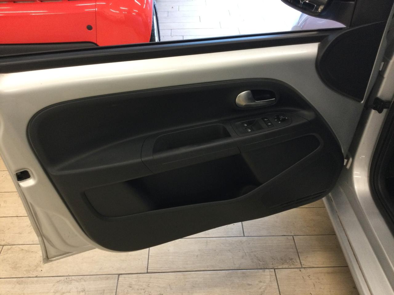 Volkswagen up! 1.0 5p. eco high BlueMotion Technology