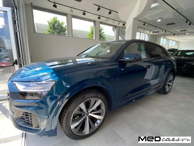 AUDI - Q8 - 55 TFSI MHEV quattro tiptronic Sport