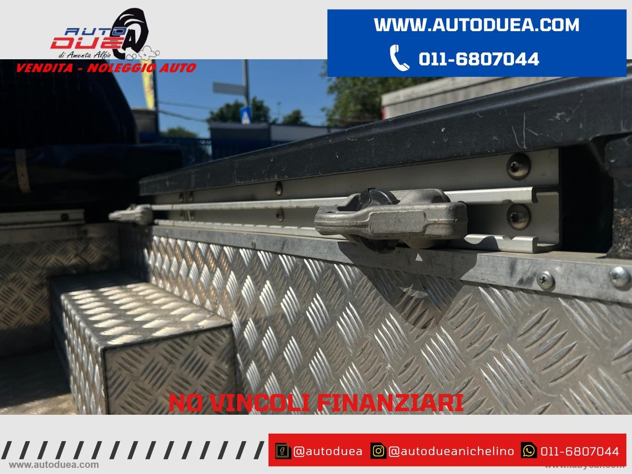 NISSAN Navara 2.5 dCi 4WD Double Cab Sport