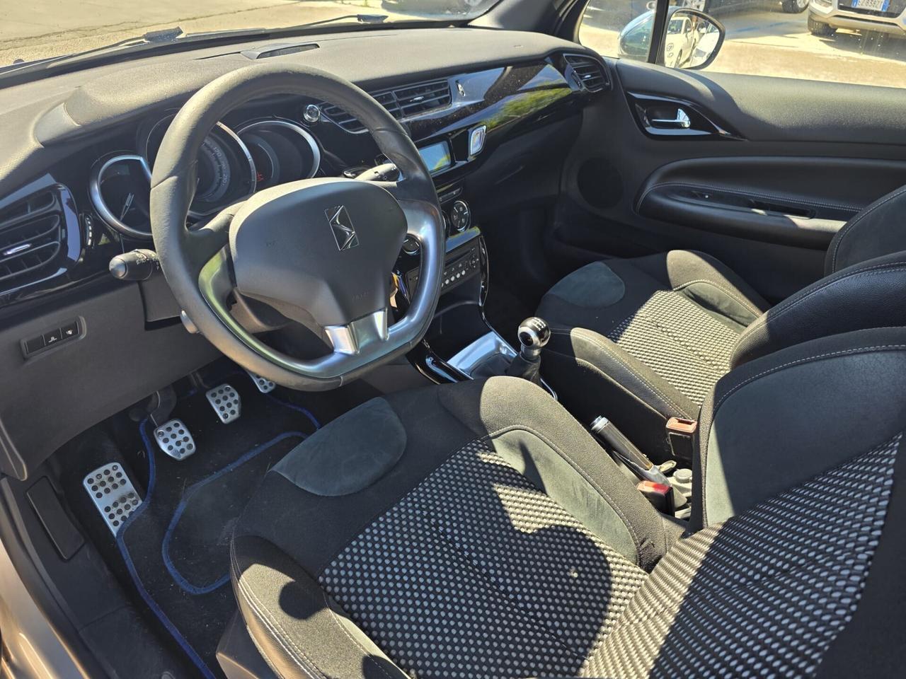 Ds DS3 3 1.6 e-HDi 90 airdream So Chic