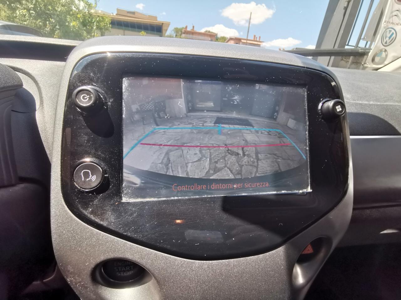 Toyota Aygo 1.0 VVT-i 72 CV 5 porte x-clusiv