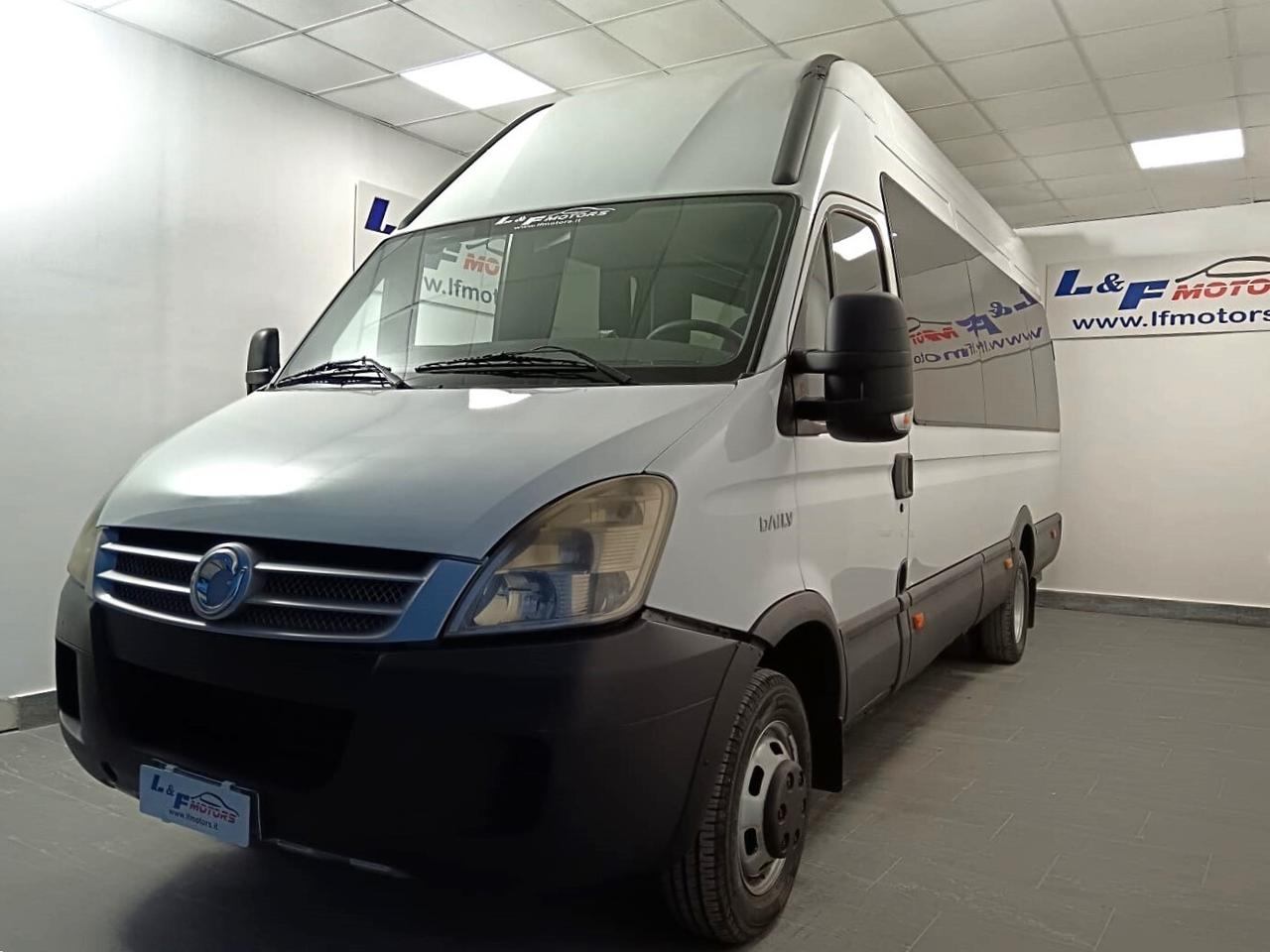 Iveco Daily Iveco daily minibus 17 posti