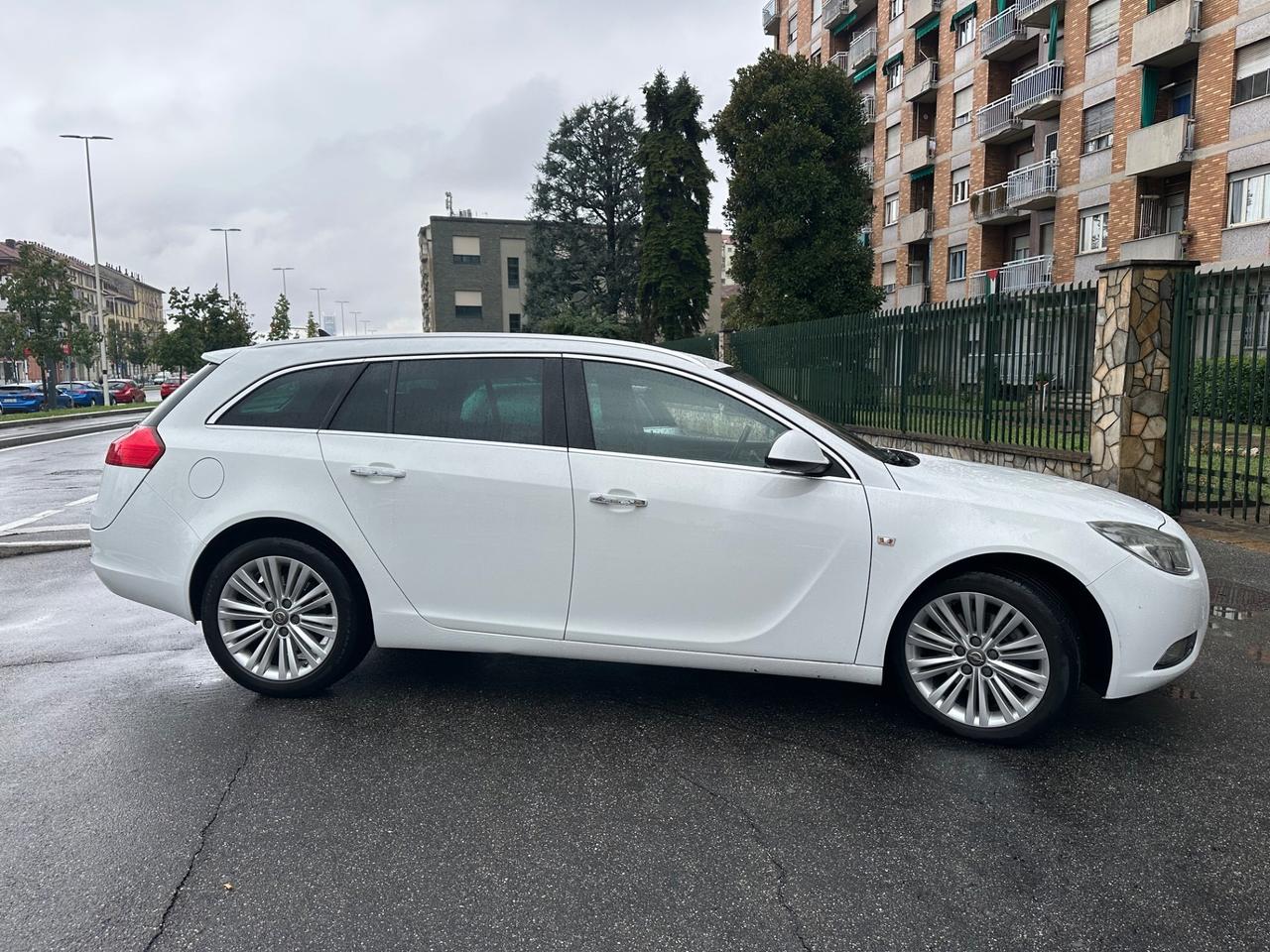 Opel Insignia 2.0 CDTI Sports Tourer Cosmo super full
