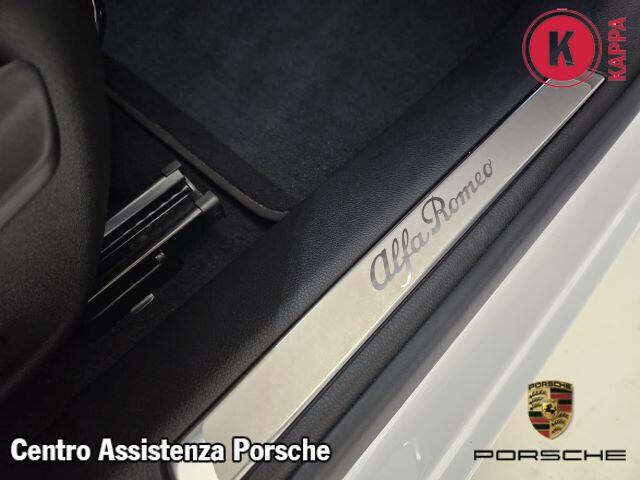 Alfa Romeo Tonale 1.3 280 CV PHEV AT6 Veloce
