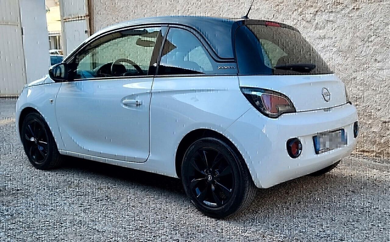 Opel Adam 1.2 70 CV Glam