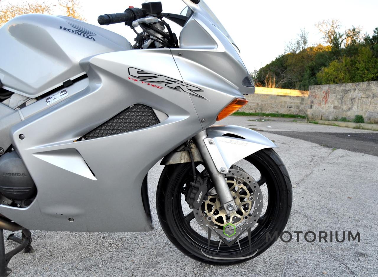 Honda VFR 800 V4 V Tech 2003