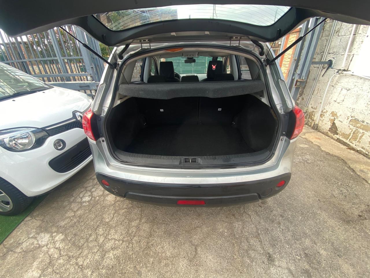 Nissan Qashqai 1.5 dCi Visia per esportazione