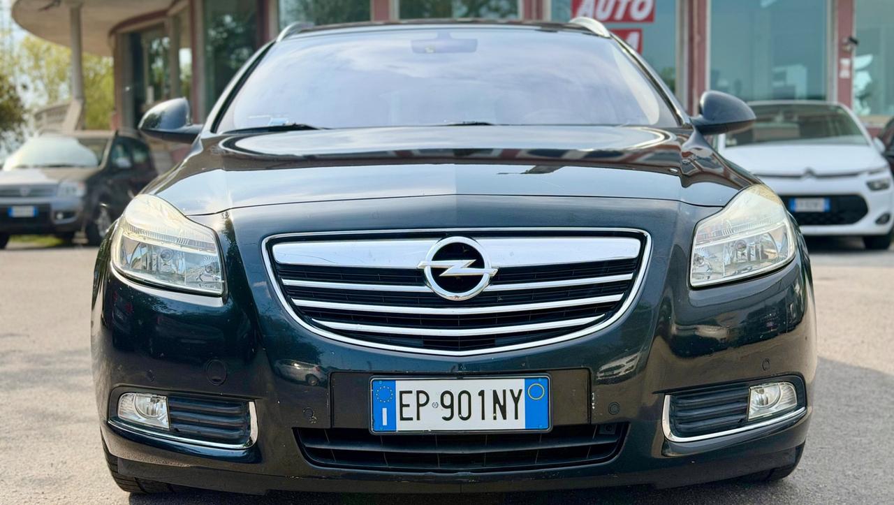 Opel Insignia 2012 dicembre 2.0 CDTI Sports Tourer aut. Cosmo garanzia 12 mesi ! ! !