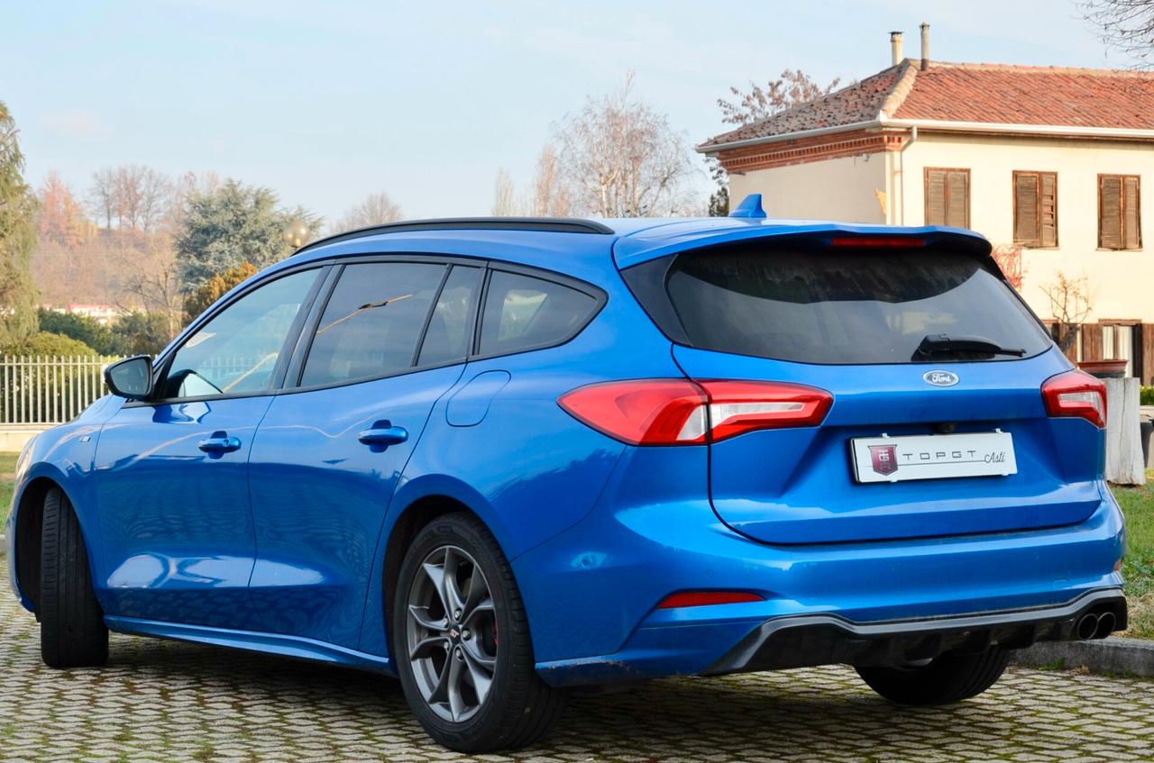 FORD FOCUS SW 1.0 SCOBOOST ST-LINE CO-PILOT 125cv AUTO, SERVICE CERTIFICATI, UFF ITALIANA, EURO 6D, FARI FULL LED, RETROCAMERA, NAVI, PERMUTE