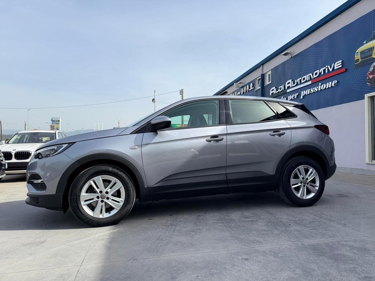 Opel Grandland X 1.5 diesel Ecotec Start&Stop aut. Business Ed.