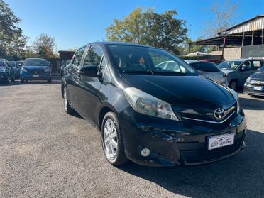 Toyota Yaris 1.0 5 porte Lounge