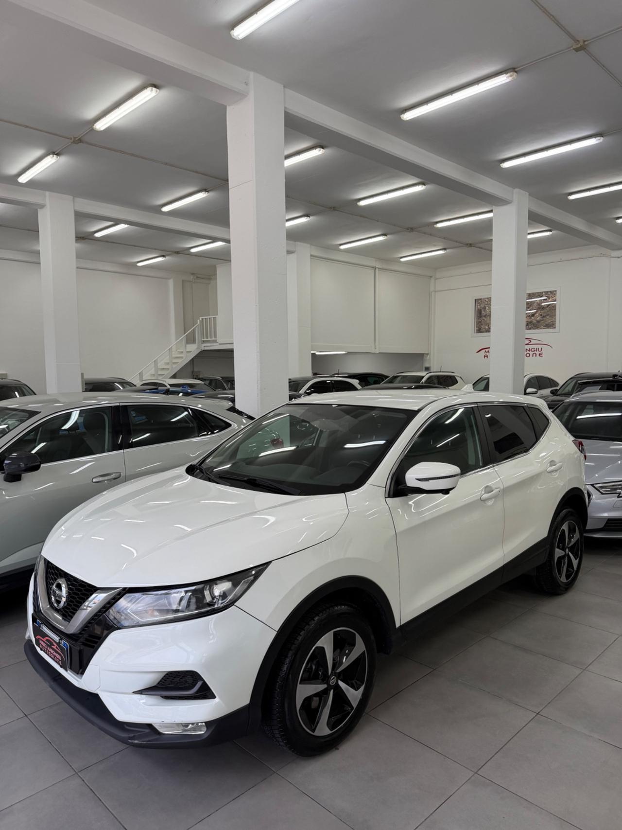 Nissan Qashqai 1.6 dCi 2WD Tekna FINANZIABILE