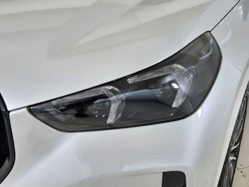 BMW X1 U11 xdrive20d mhev 48V X-Line auto
