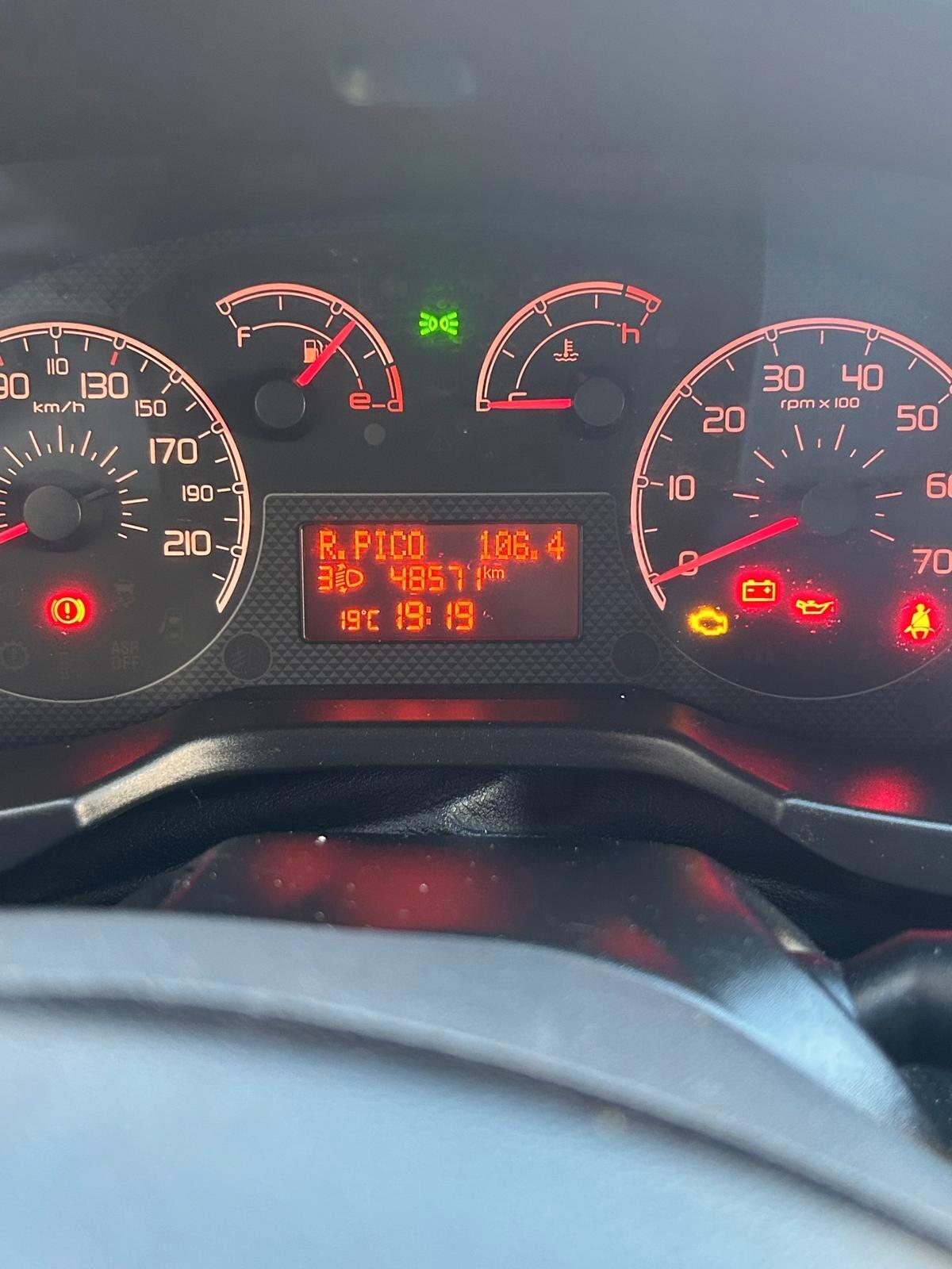 Fiat Fiorino 1.3 MJT 95CV Combi Semivetrato Adventure (N1) E5+