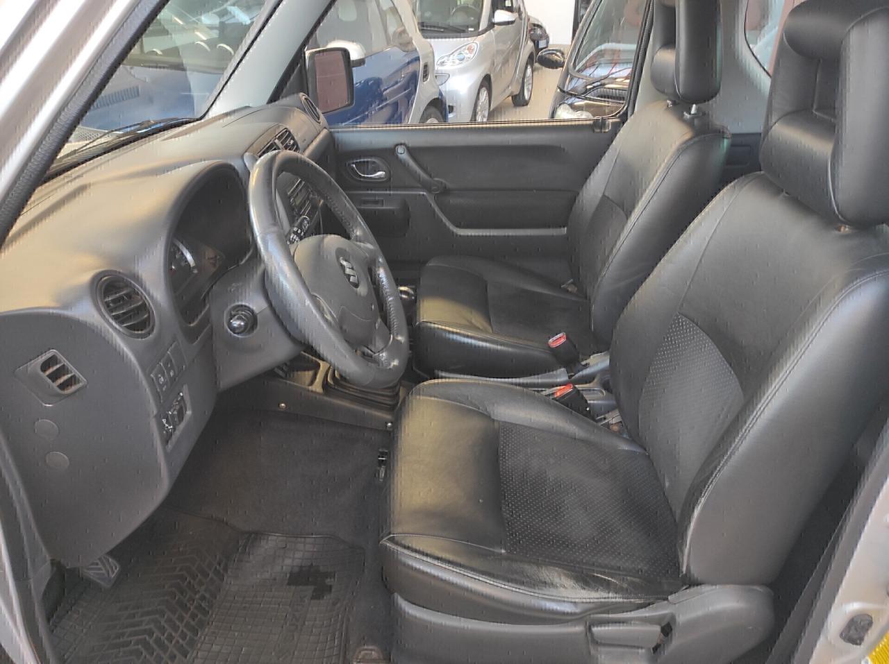 Suzuki Jimny 1.3i 16V cat 4WD JLX