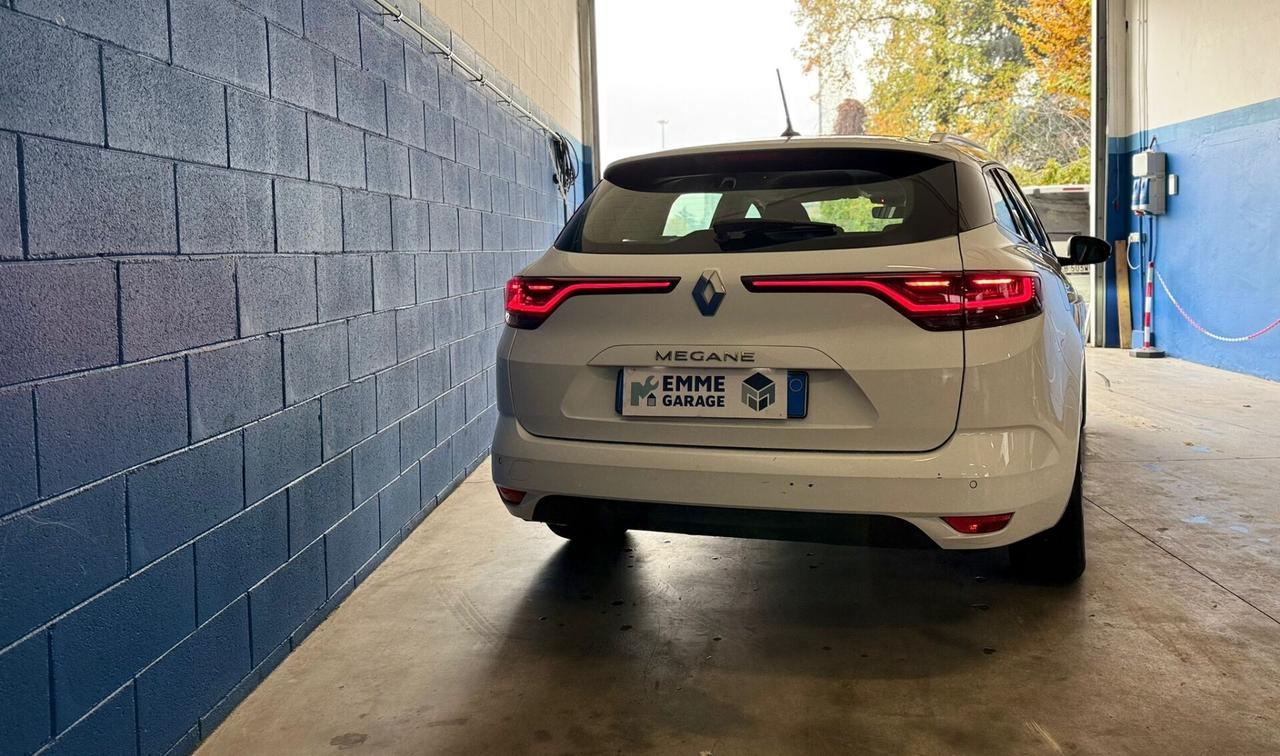 Renault Mégane Sporter Blue dCi 115 CV EDC R.S. Line