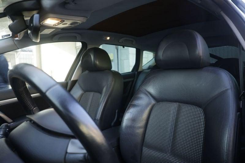 Peugeot 407 Peugeot 407 2.0 HDi Confort 100KW ANNO 2005