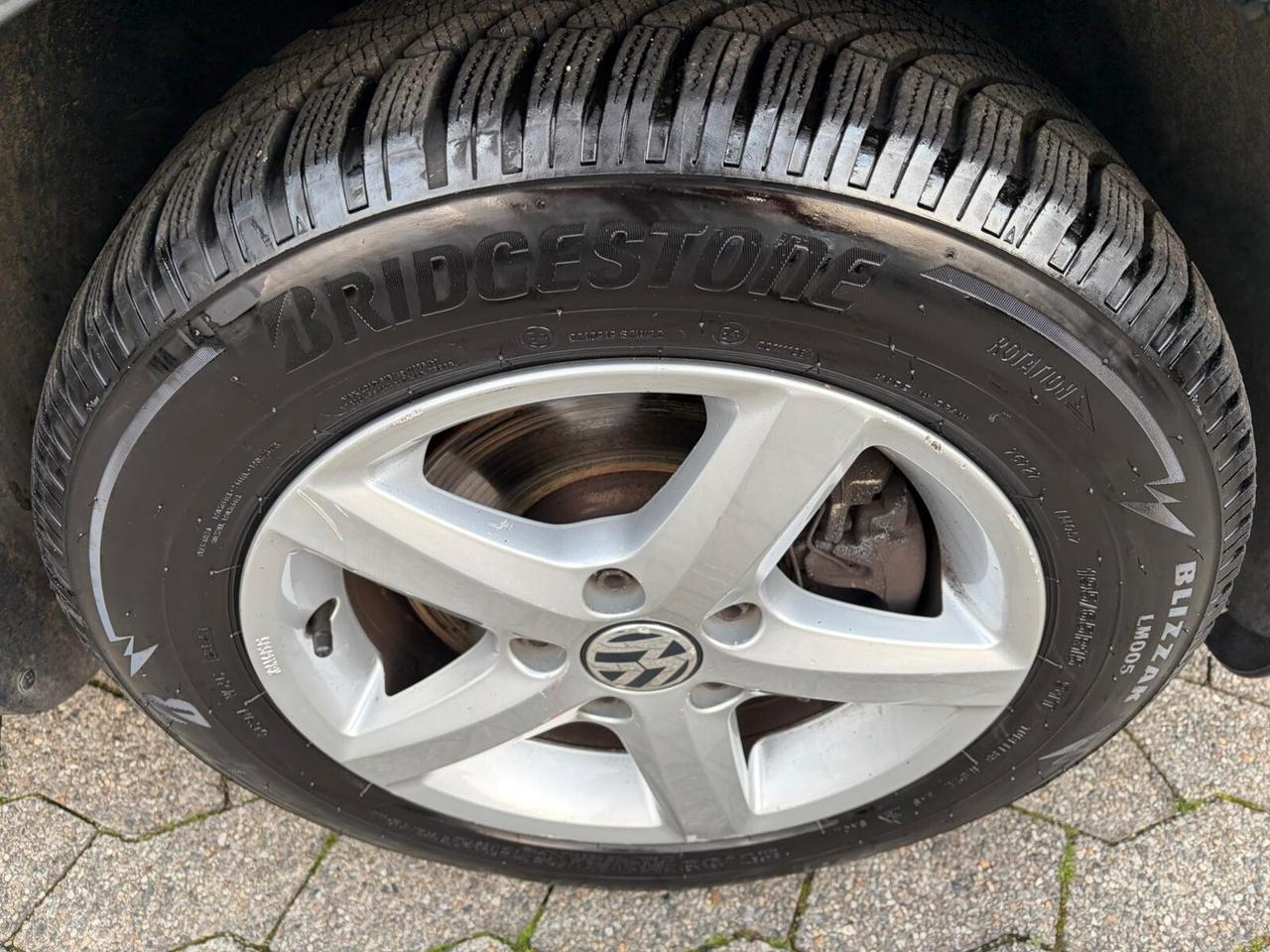 Volkswagen Touran 1.6 TDI Trendline*7POSTI*EURO5