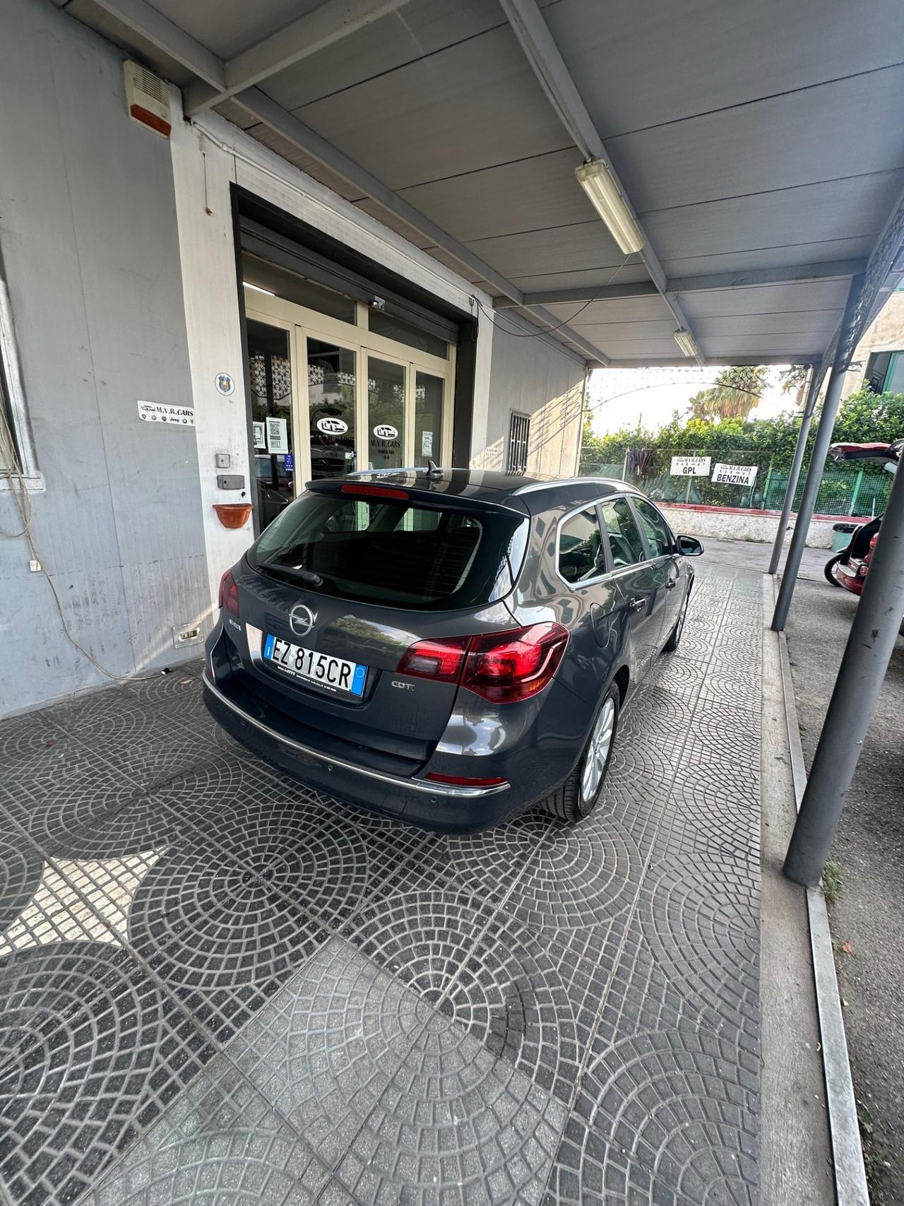 Opel Astra 1.6 CDTI EcoFLEX S&S Sports Tourer Cosmo