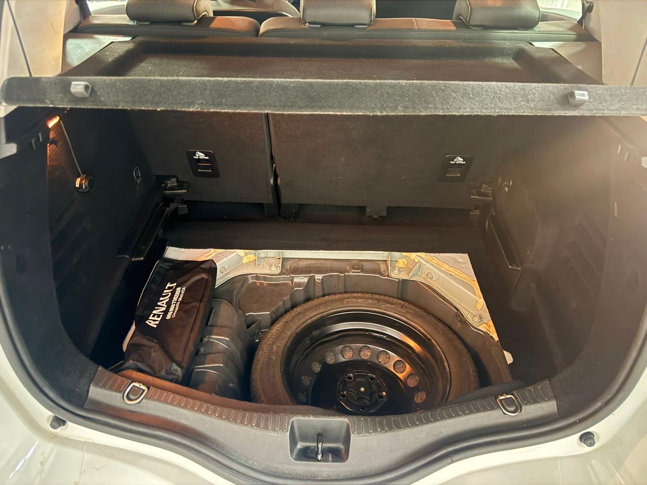 Renault Scenic Scénic dCi 8V 110 CV EDC Energy Bose