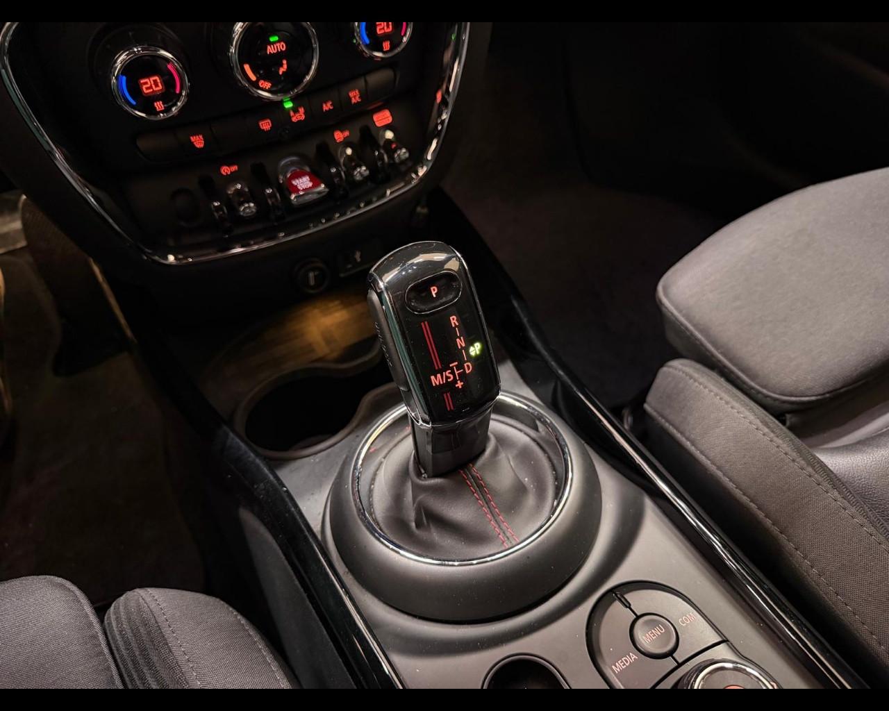 MINI Mini Clubman (F54) - Mini 2.0 Cooper SD Hype Clubman