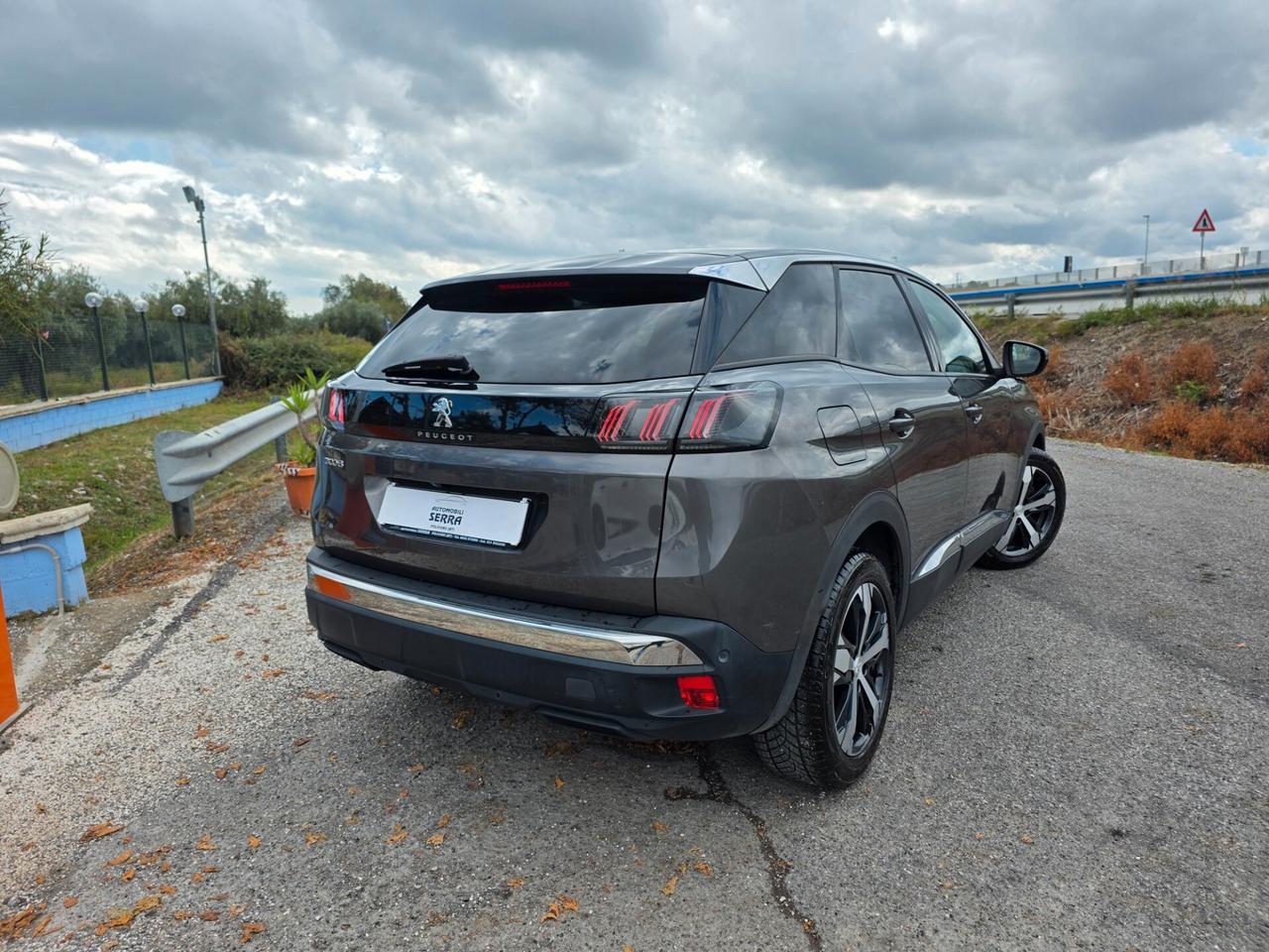 Peugeot 3008 BlueHDi 130 S&S EAT8 Allure