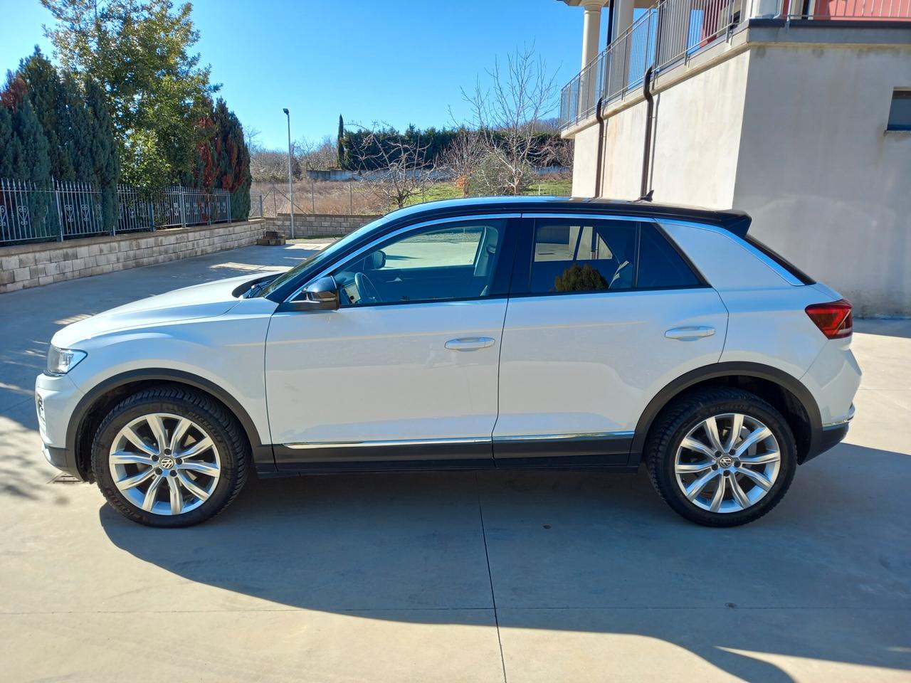 Volkswagen T-Roc 1.6 TDI SCR Business BlueMotion Technology