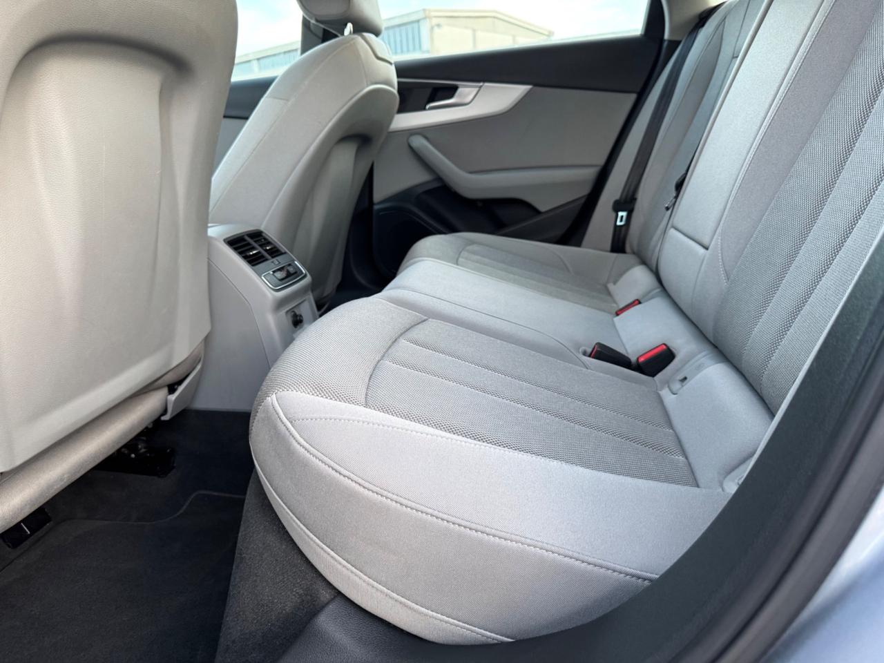 AUDI A4 Avant 2.0 Tdi Advanced - Virtual Matrix 18