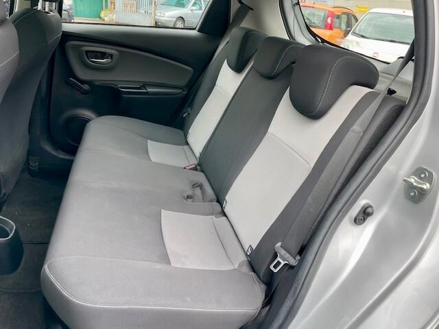 Toyota Yaris 1.5 Hybrid 5 porte Business