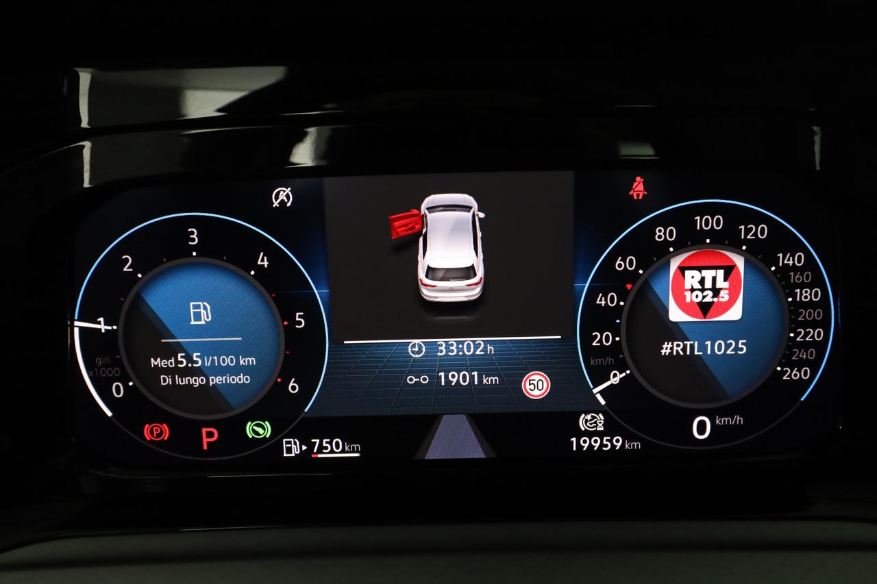 VOLKSWAGEN Golf 8ª serie Golf 2.0 TDI DSG SCR Life
