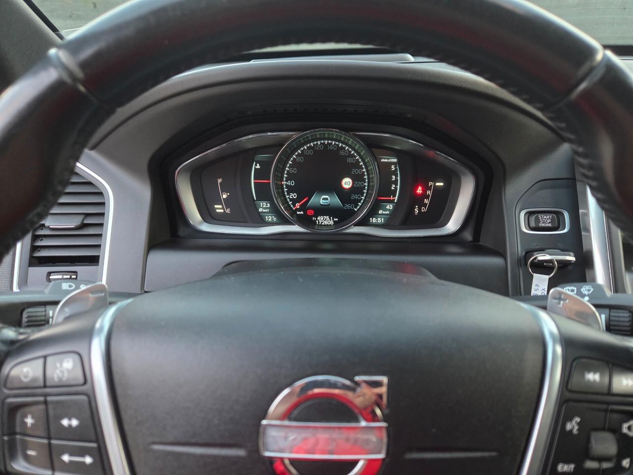 Volvo XC 60 XC60 D4 181cv Geartronic Momentum