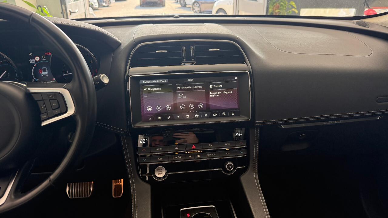 Jaguar F-Pace 2.0 D 180 CV AWD aut. R-Sport tetto apribile