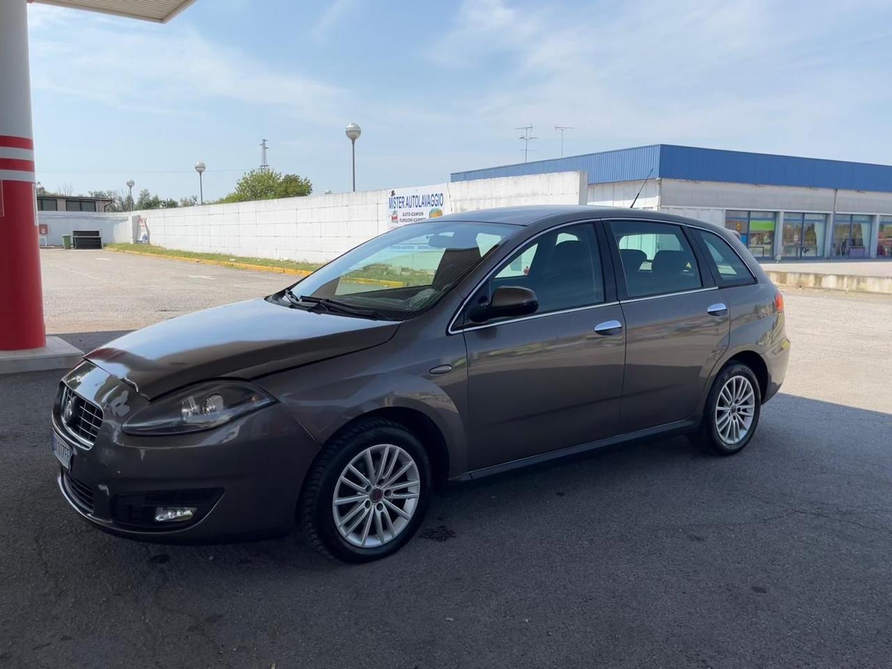 Fiat Croma 1.9 Multijet 16V Must