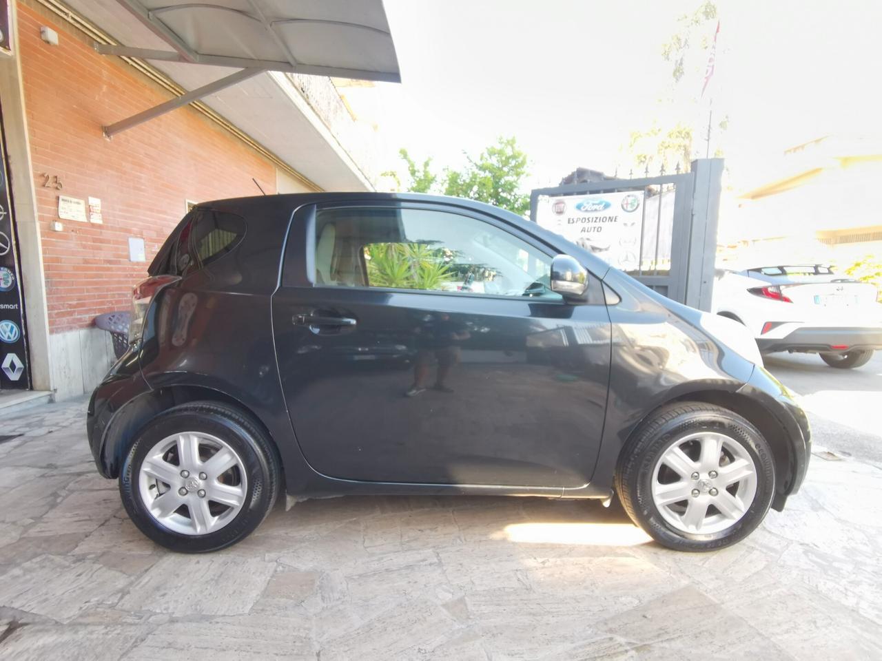 Toyota iQ 1.0 Active