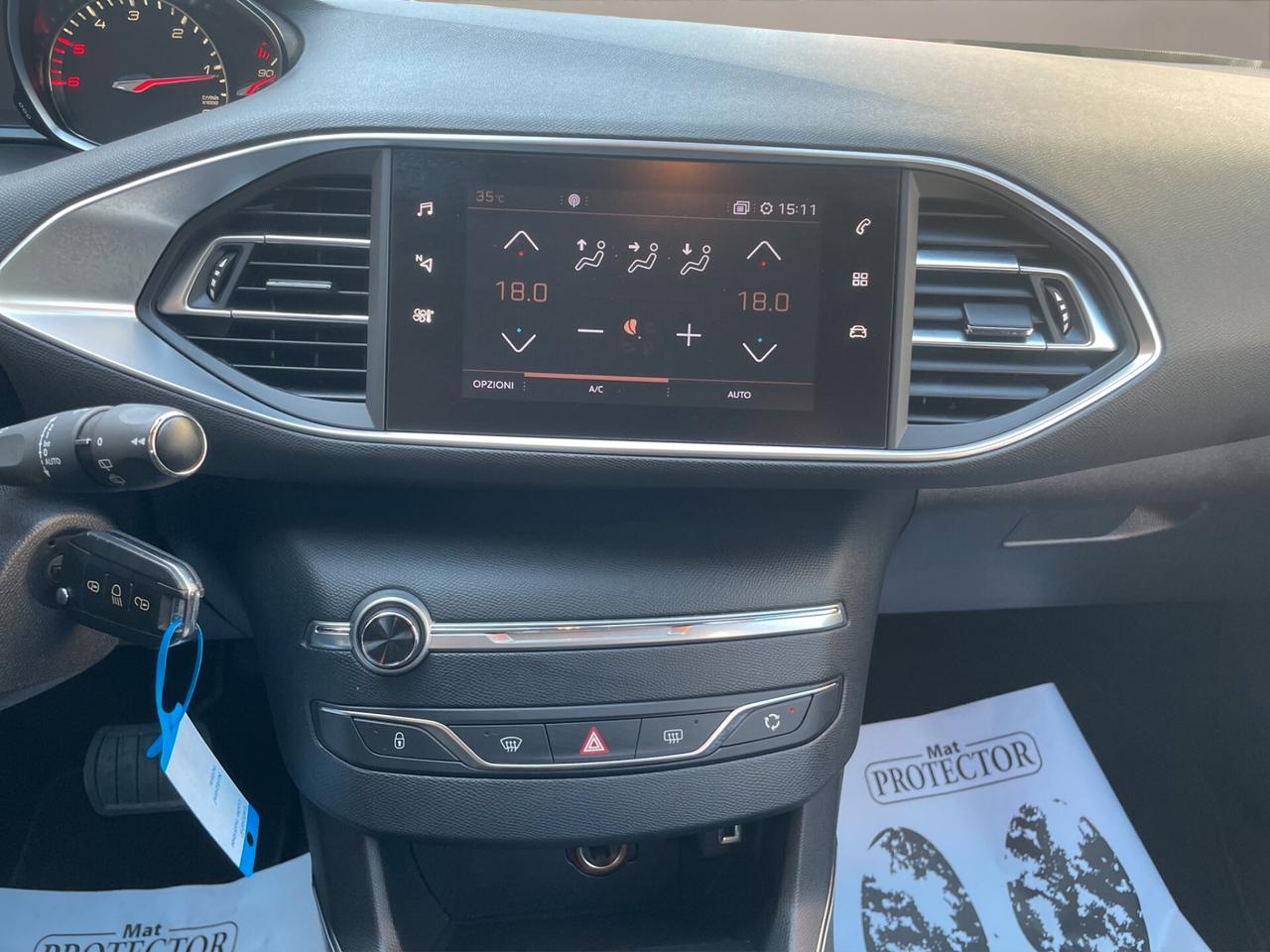 Peugeot 308 UNICO PROPRIETARIO - AUTOMATICA NEOPATENTATI