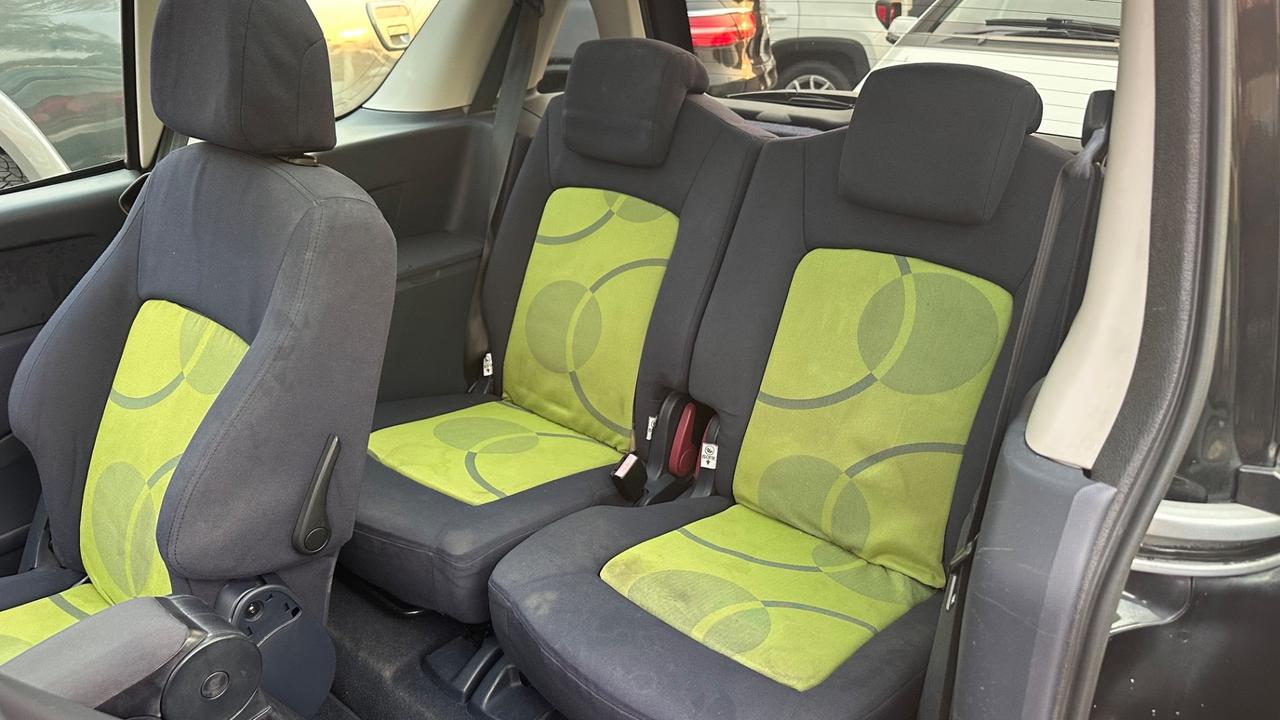 Peugeot 1007 1.6 Sporty 2Tronic