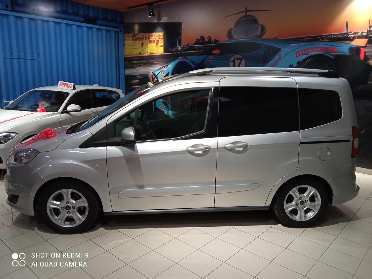 Ford Tourneo Courier 1.5 TDCI 75 CV Titanium