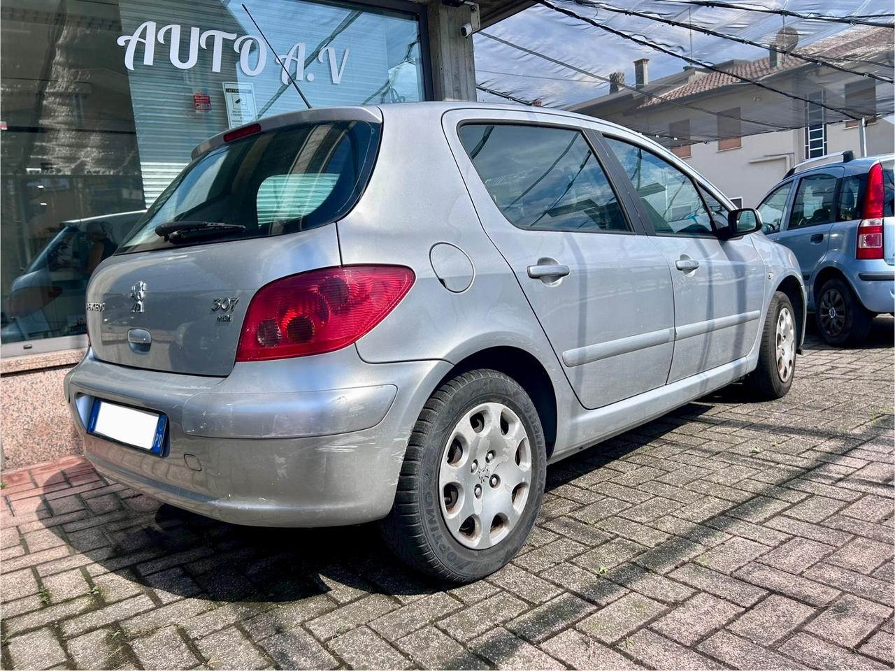 Peugeot 307 1.4 HDi 5p. XT