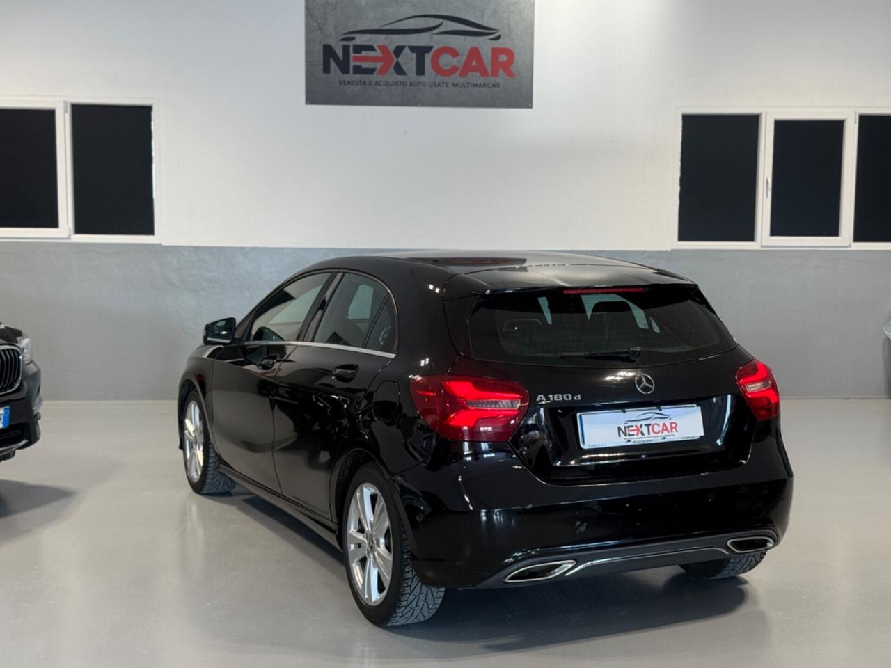 Mercedes-benz A 180 AMG Line - Premium Next auto