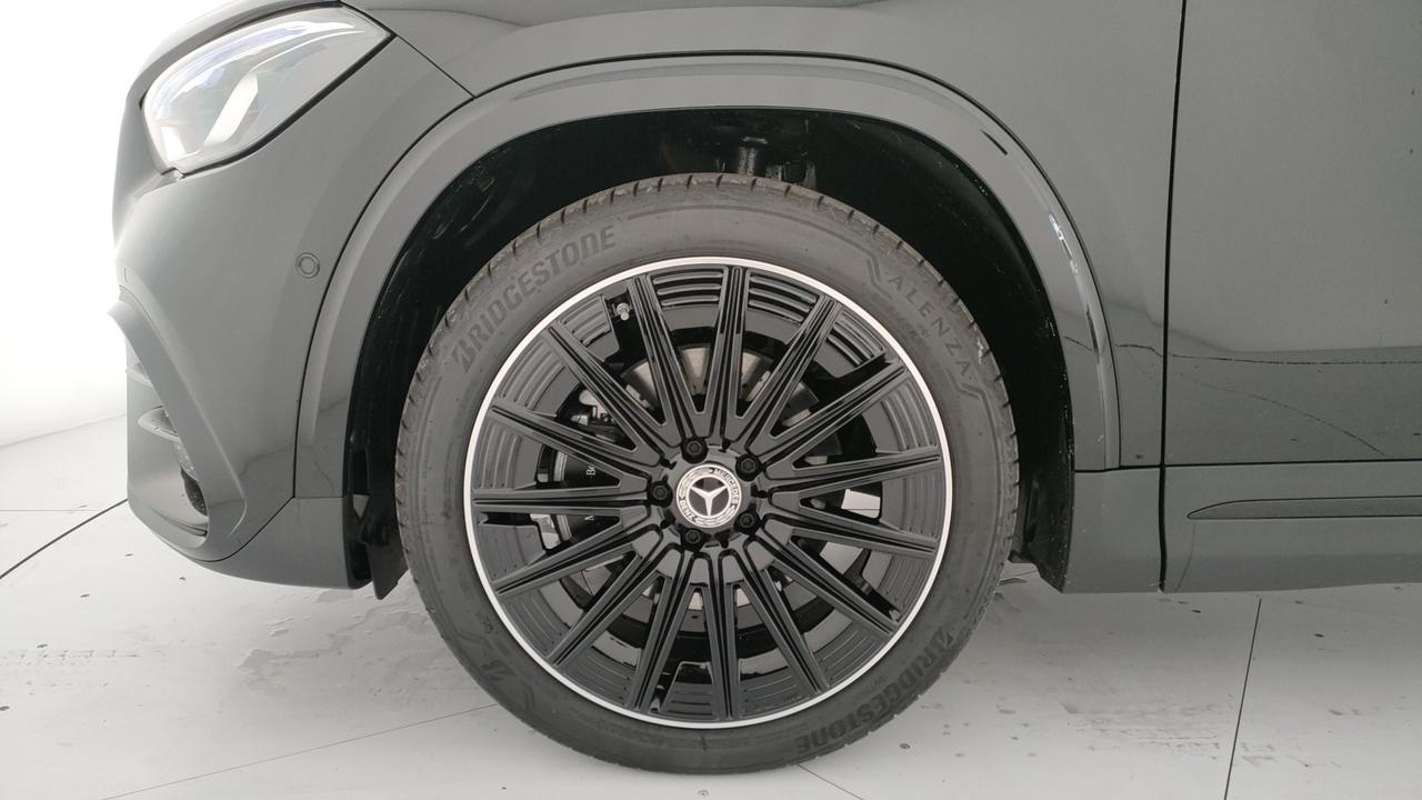 Mercedes-Benz GLA 200 d Automatic 4MATIC