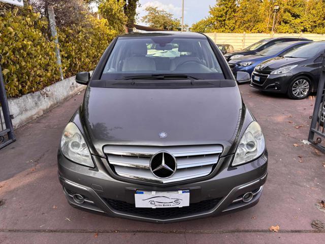 MERCEDES-BENZ B 180 CDI Premium