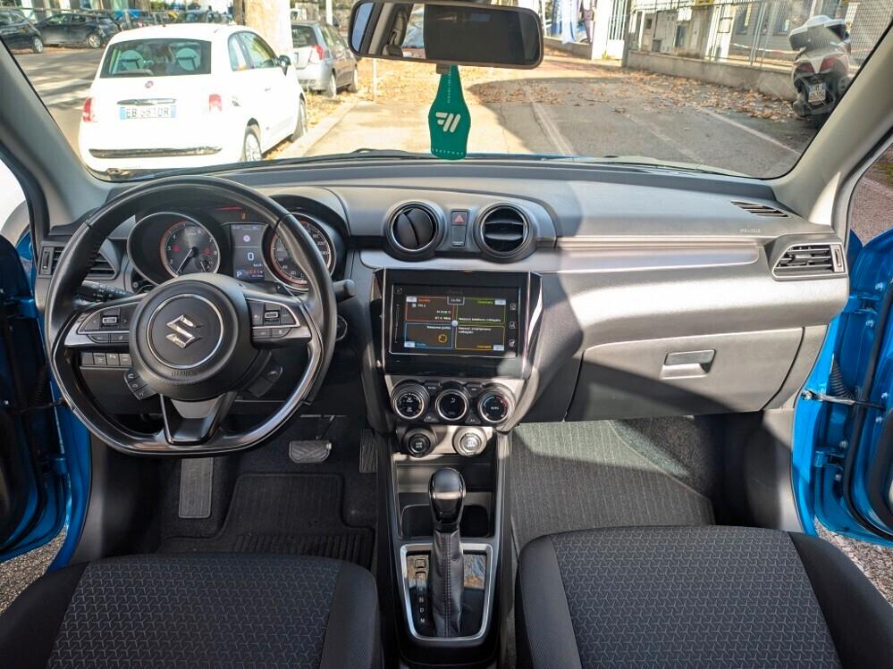 Suzuki SWIFT 1.2 Hybrid AUTOMATICA FULL TOP